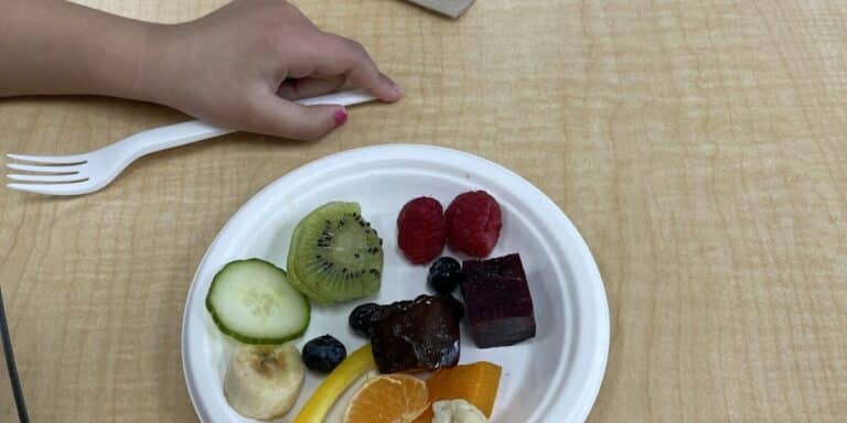 FLIK INDEPENDENT SCHOOL DINING LAUNCHES NEW SIGNATURE PROGRAM: BOOK BITES